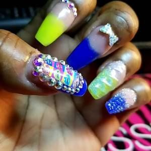 Meet your Posher, Chamaine